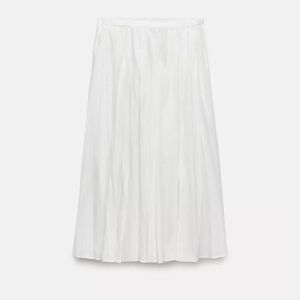 Zara White pleated Maxi Skirt